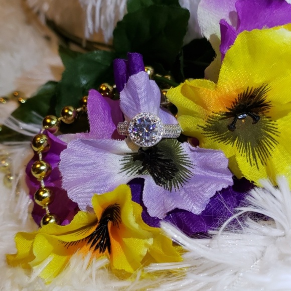 24 HR. SALE Simulated Diamond Ring New - Picture 3 of 7